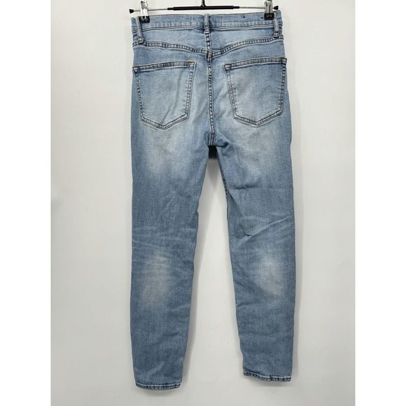 DSTLD Mom Jeans Womens Size 26 Distressed High‎ Rise Button Fly Light Wash - Picture 6 of 8